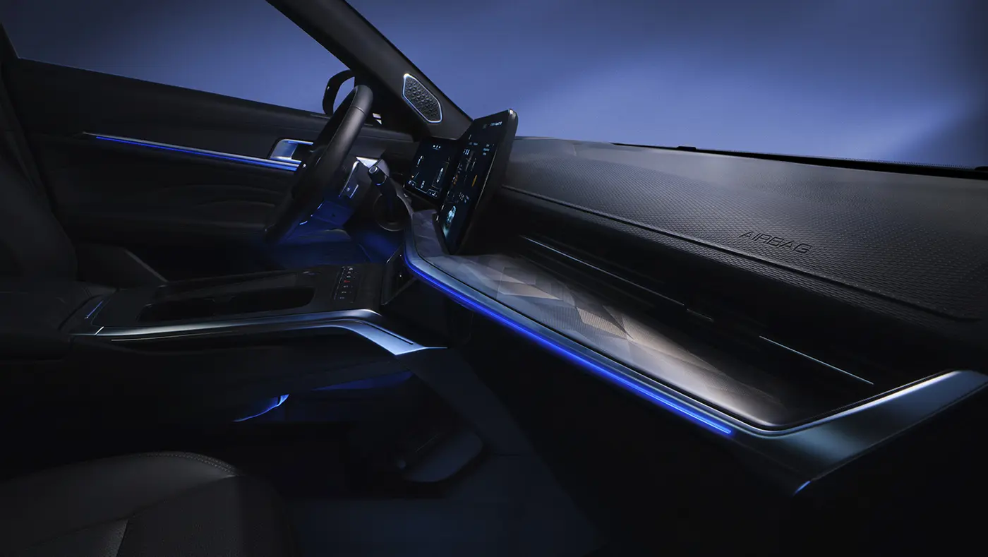 Новый HAVAL F7 — атмосферная подсветка