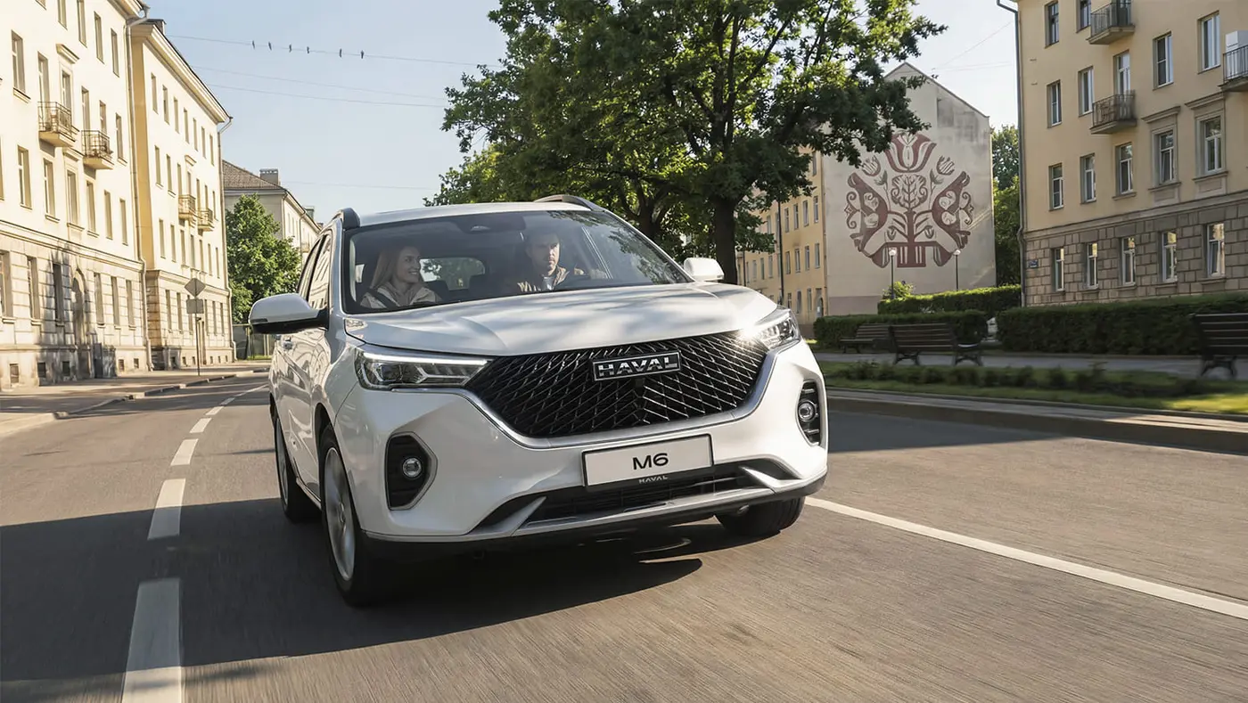 HAVAL M6 — в городе