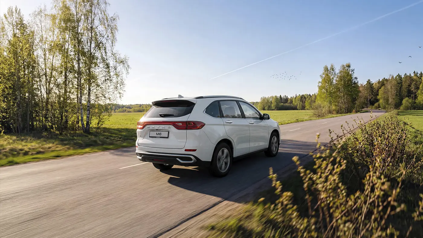 HAVAL M6 — вид сзади