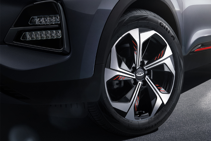 Двухцветные 18” литые диски 