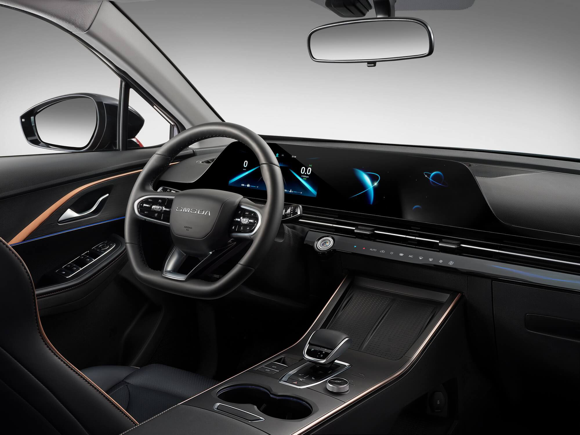 Изящный интерьер кроссовера OMODA С5