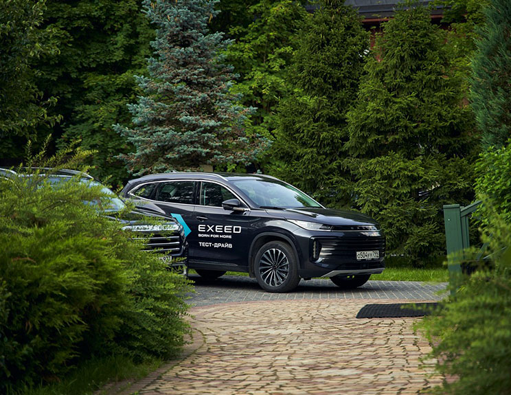 УВЛЕКАТЕЛЬНОЕ ПУТЕШЕСТВИЕ В ПРОШЛОЕ ВМЕСТЕ С EXEED БОРИСХОФ. 