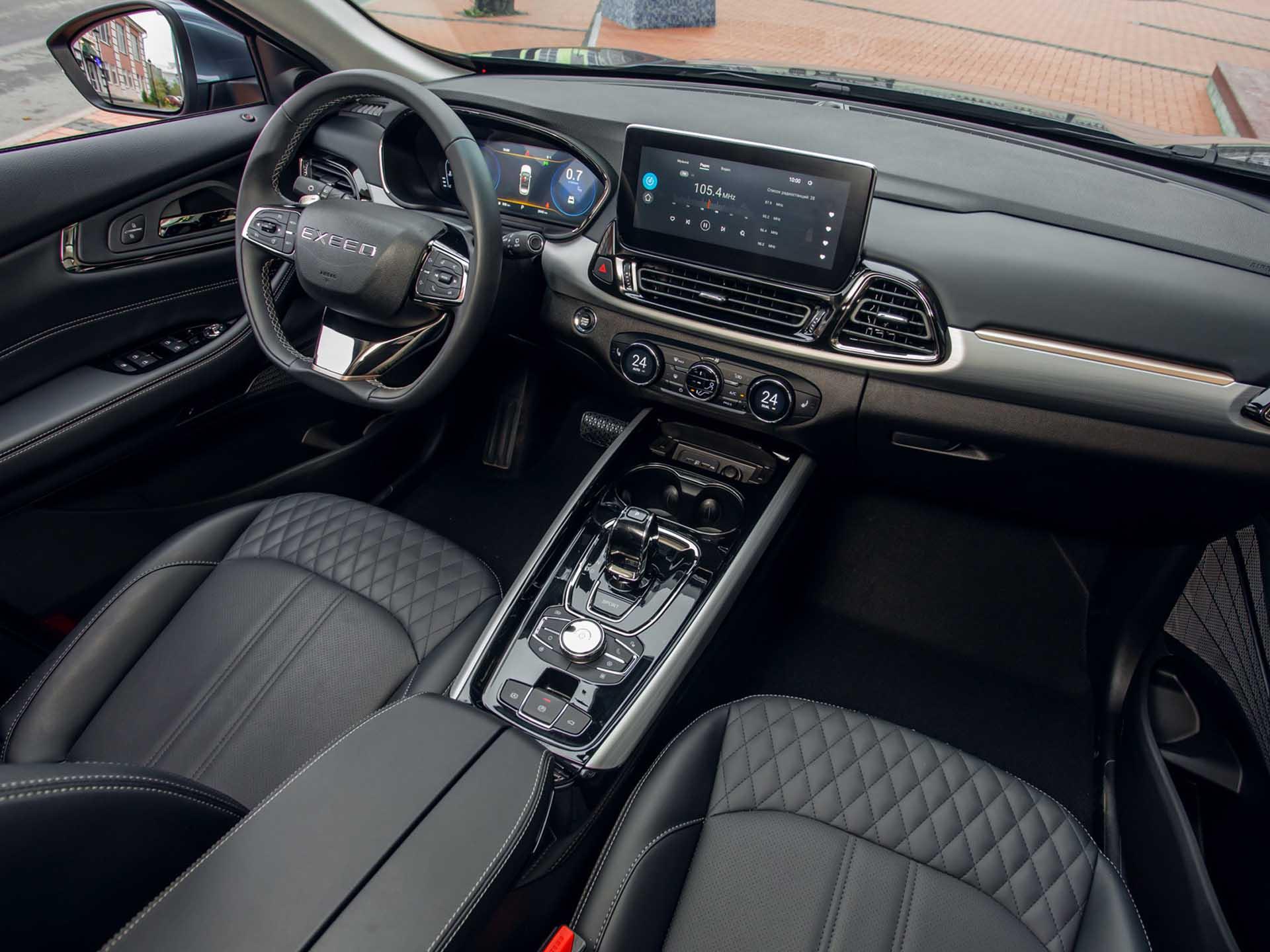 Как ухаживать за кожаным салоном автомобиля