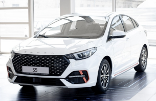 Существует статистика, согласно которой автолюбители в России предпочитают два типа кузова: кроссовер и седан. 