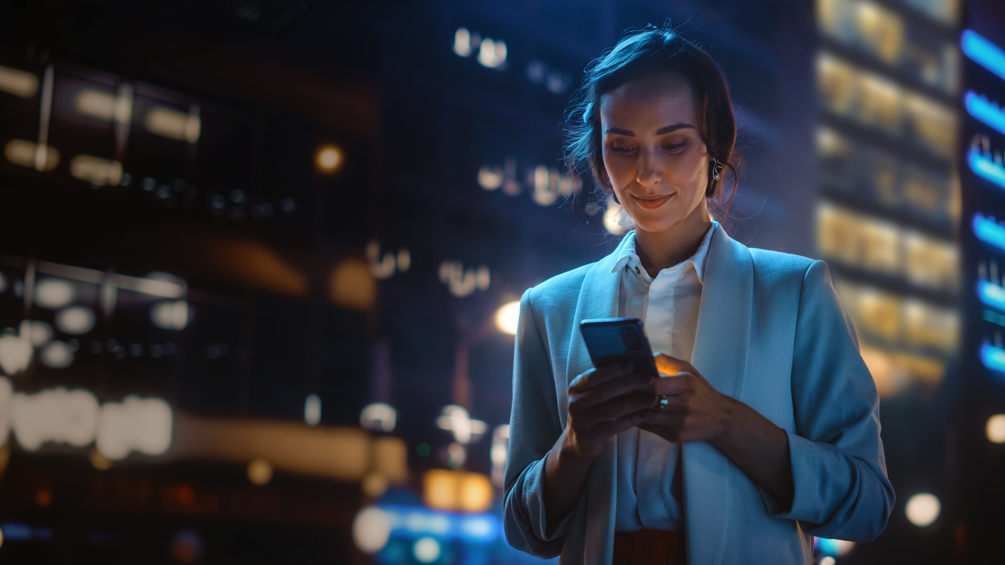 МОБИЛЬНОЕ <br>ПРИЛОЖЕНИЕ <br>EXEED