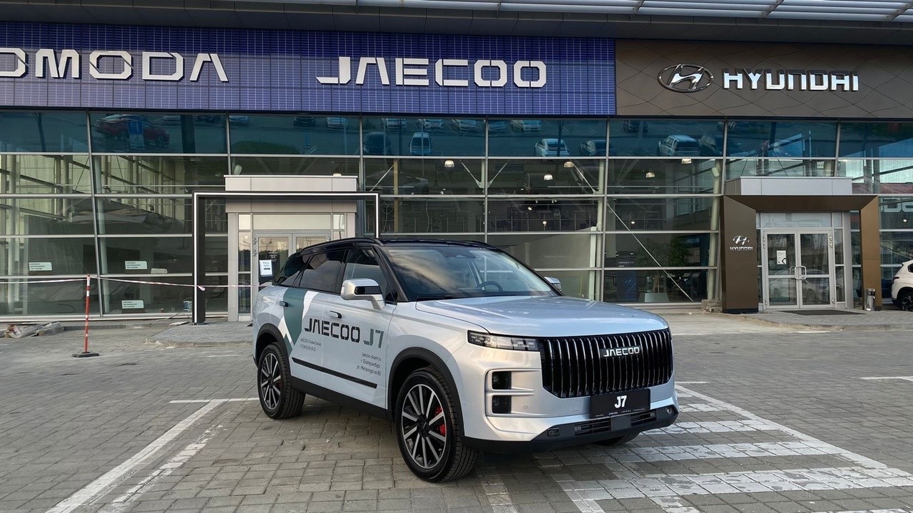 Приглашаем в новый шоурум в Оками Запад