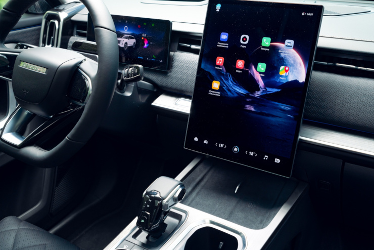 Тест кроссовера JAECOO J7: фото, цены, плюсы и минусы