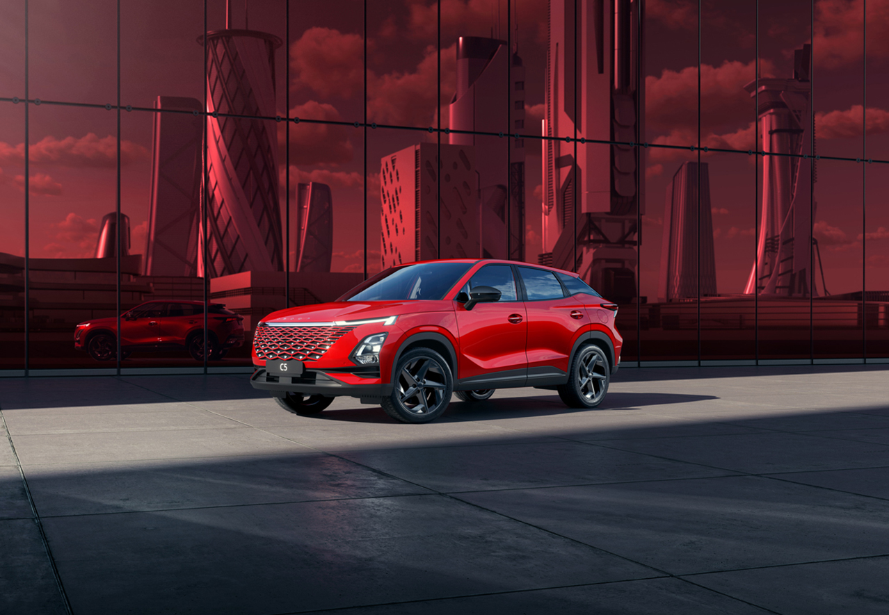 OMODA представляет лимитированную серию фастбэк-кроссовера OMODA C5 Trendy Red