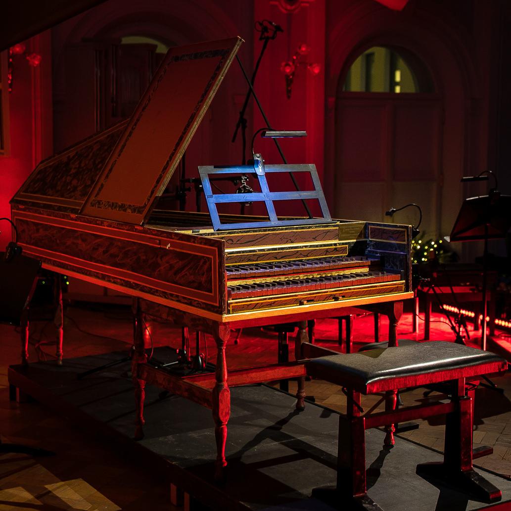 В Рахманиновском зале консерватории прозвучал клавесин, отреставрированный EXEED