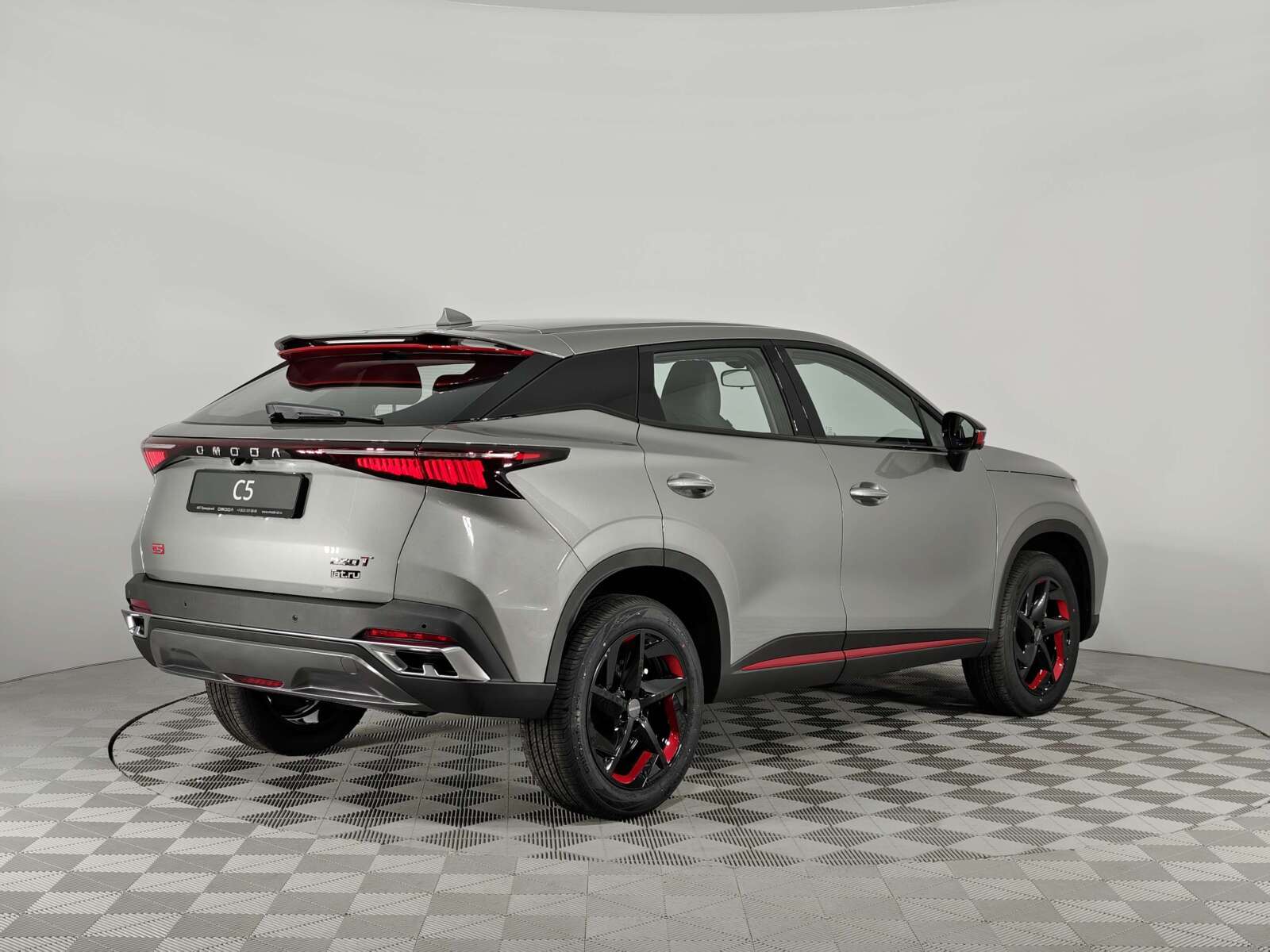 OMODA_C5_Lifestyle_design4