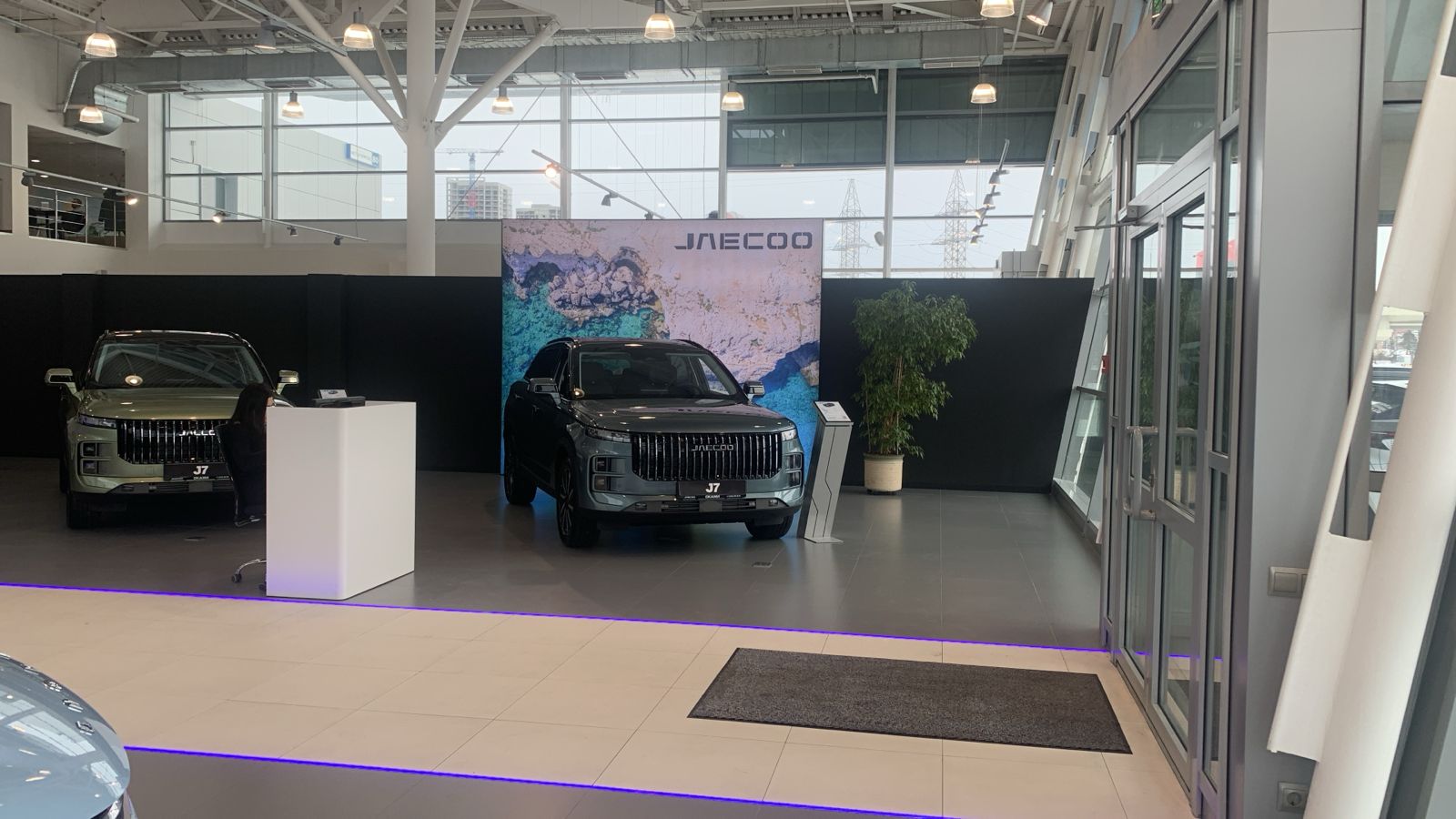 Приглашаем в обновленный шоу рум JAECOO в Оками Запад