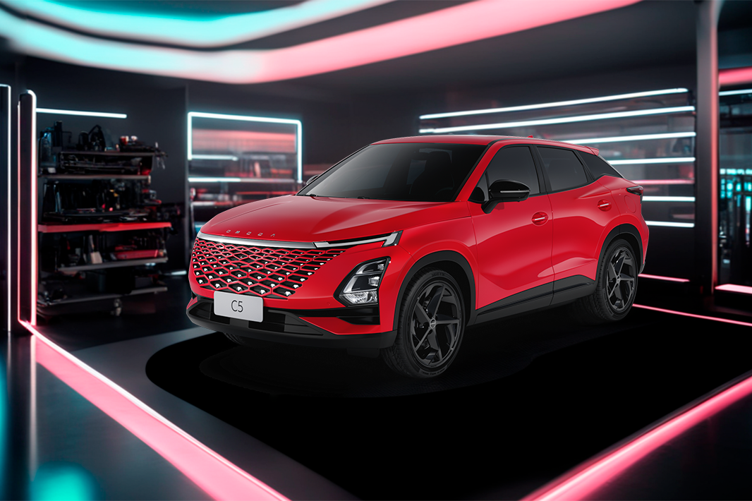 Лимитированная серия OMODA C5 в красном цвете