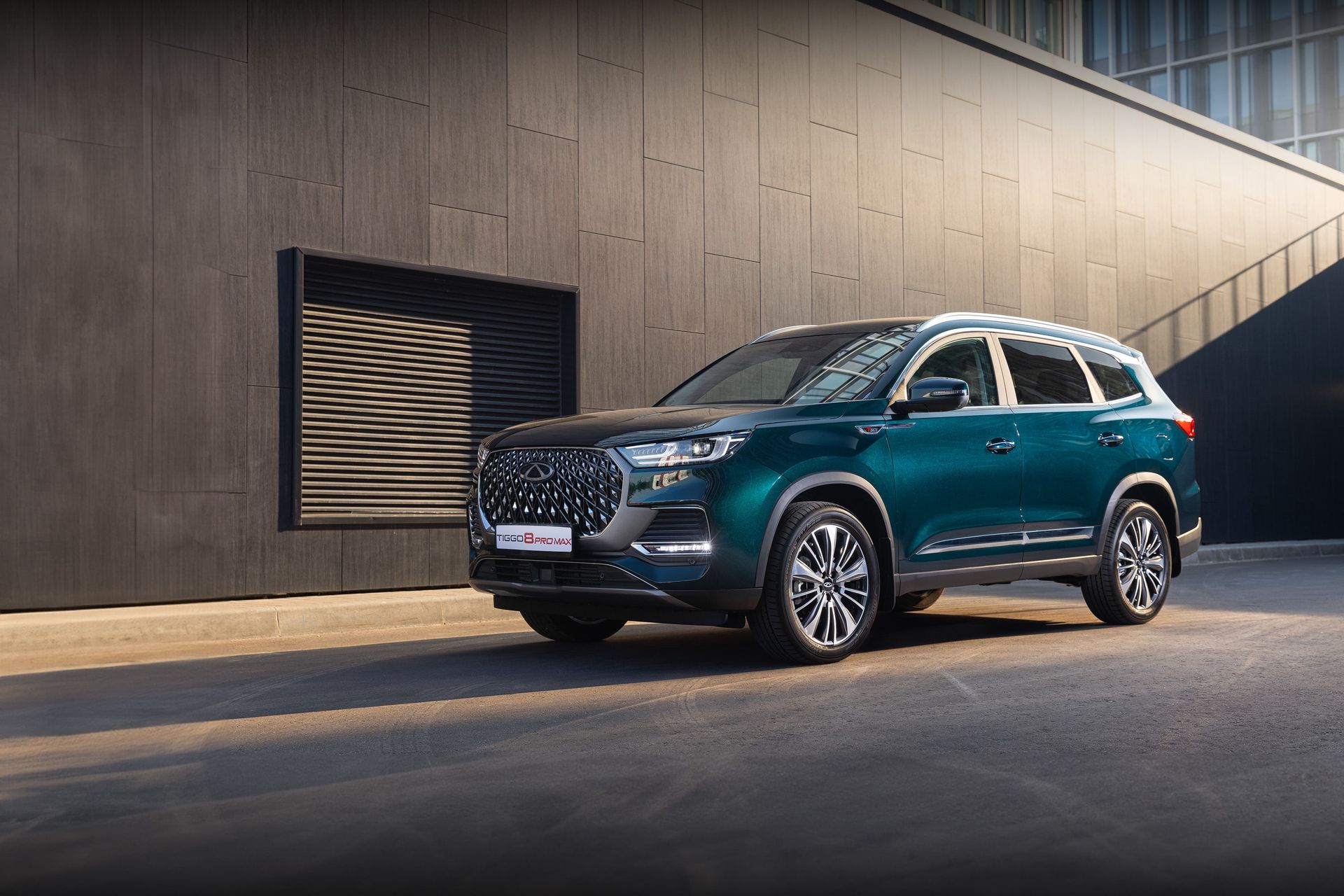 TIGGO  8 ПРО МАКС <br>с выгодой<br>до 250 000₽²