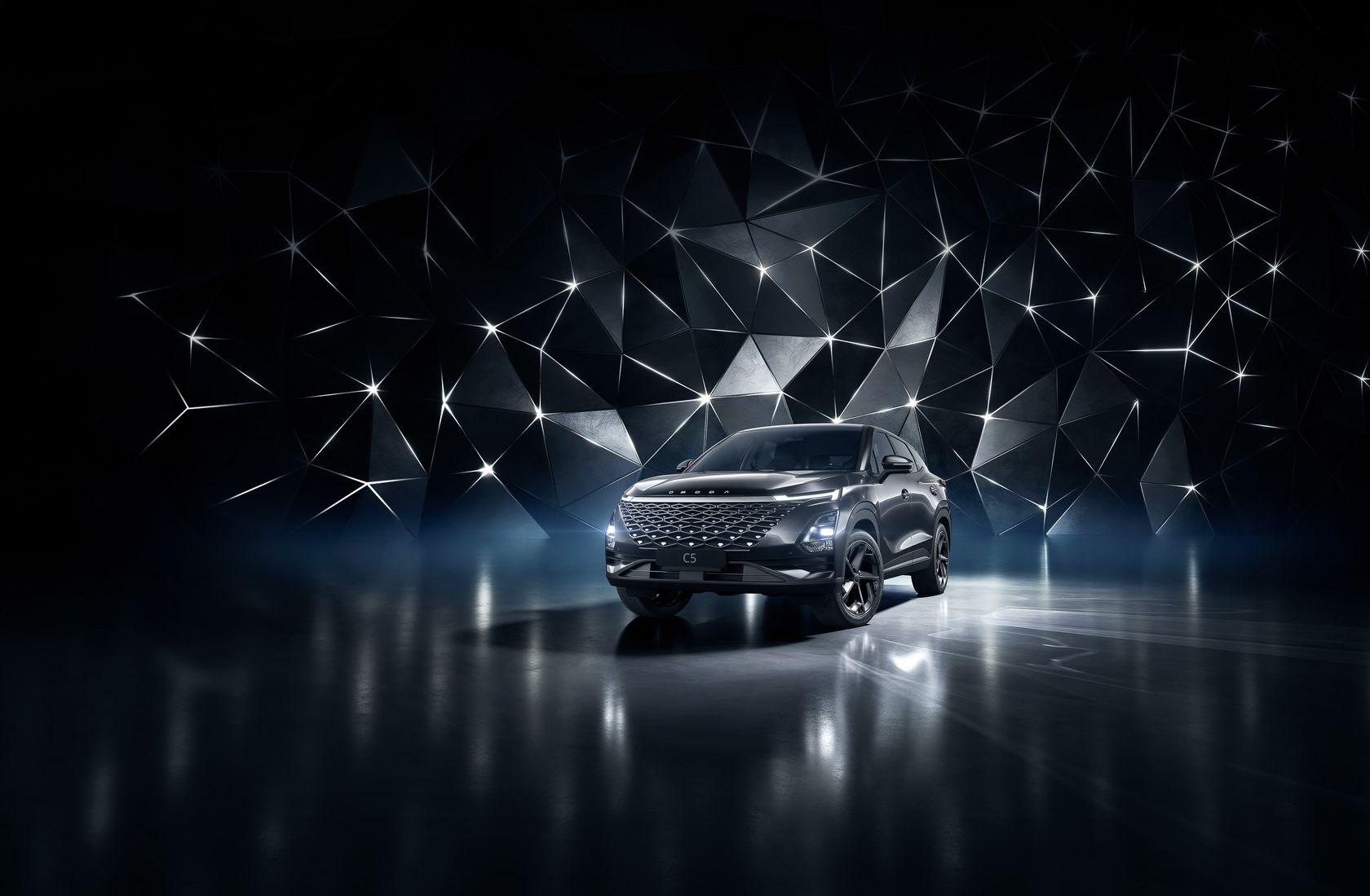 СПЕЦИАЛЬНАЯ СЕРИЯ OMODA C5 BLACK DIAMOND