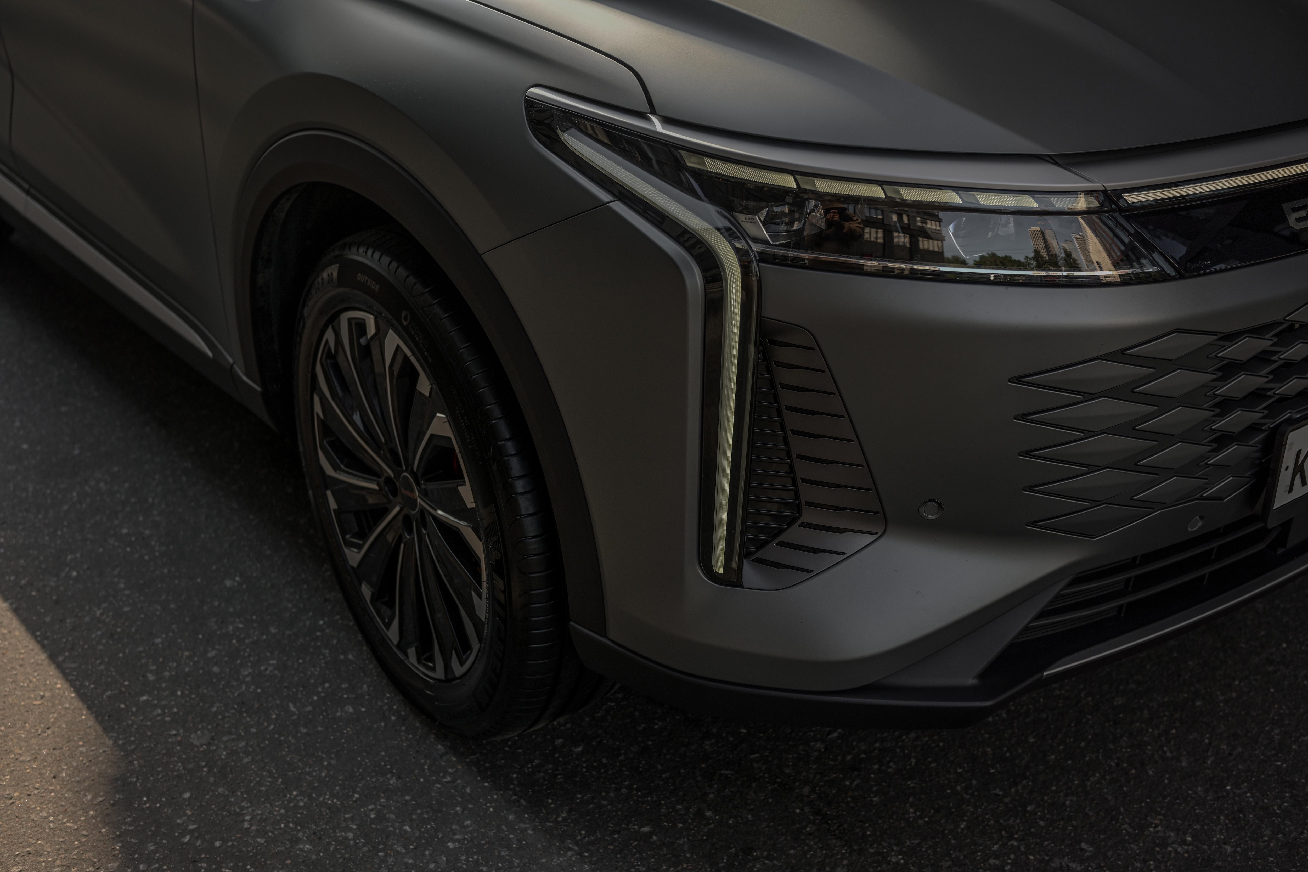 СЧАСТЛИВЫЙ ЧАС