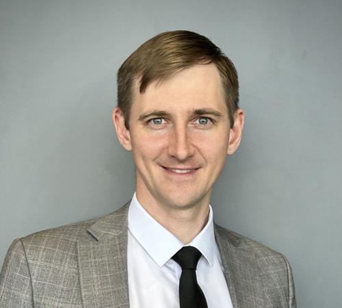 Антон Алешин