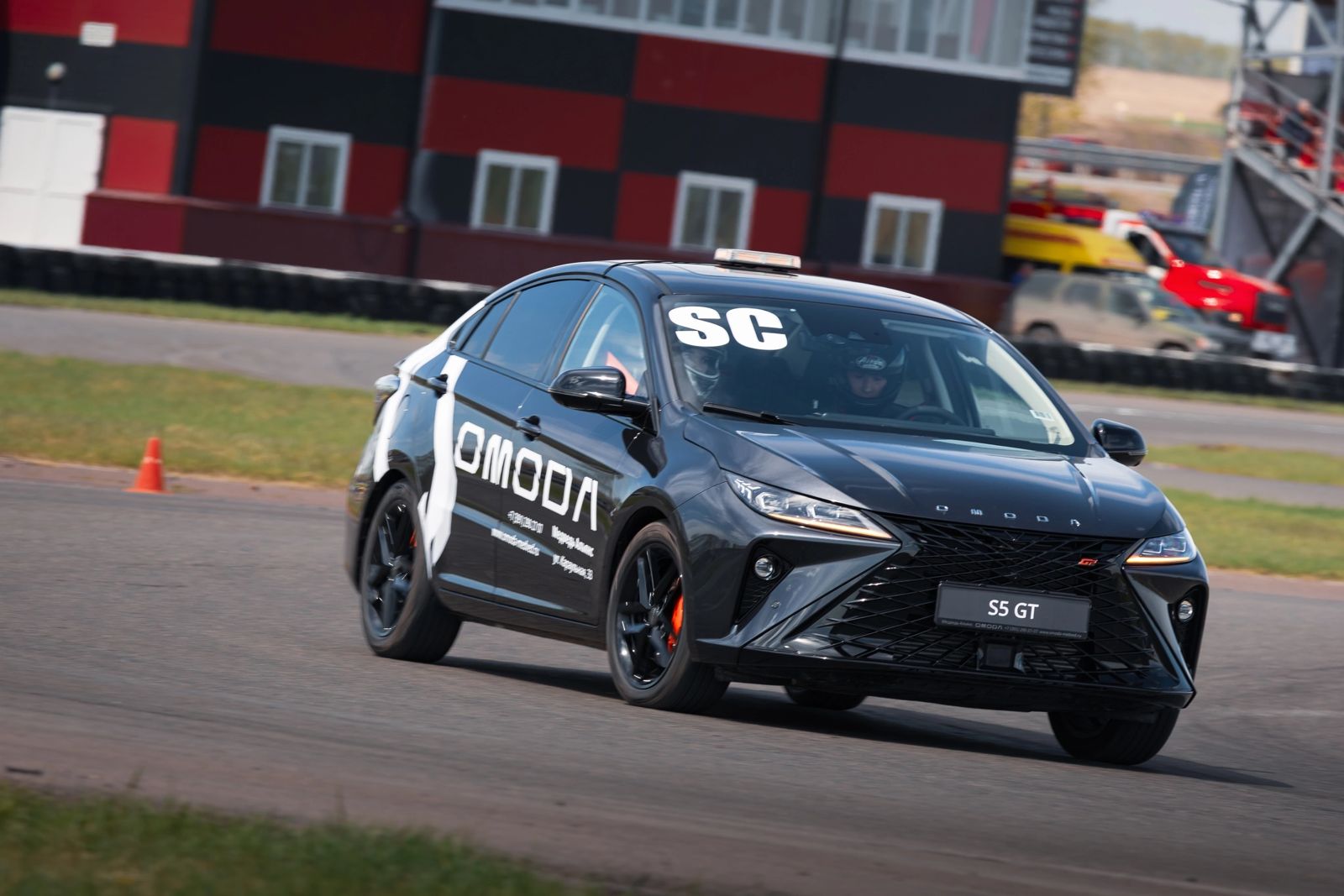 OMODA на Чемпионате Красноярского края по кольцевым гонкам