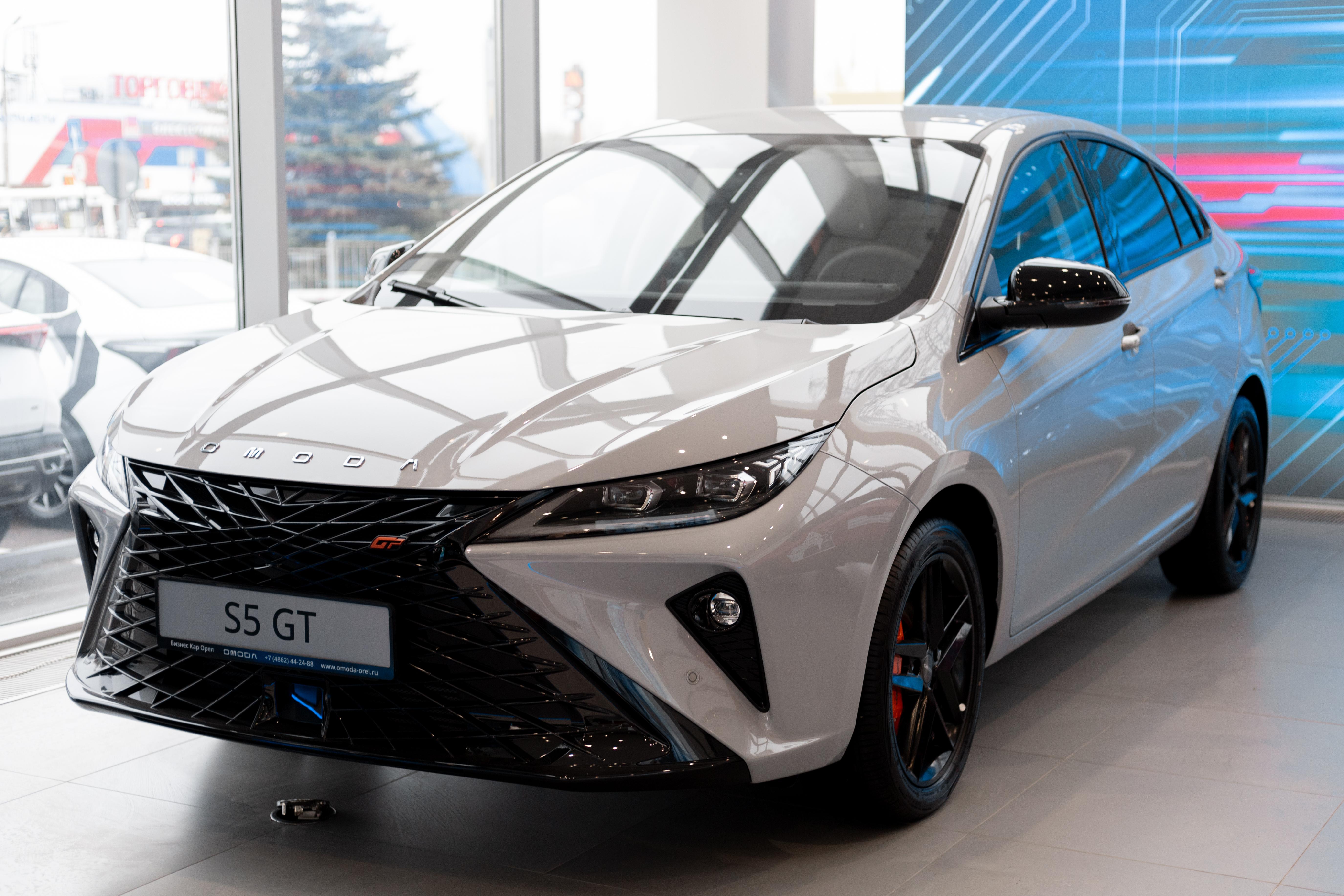 ТЕХНОЛОГИЧНЫЙ СЕДАН OMODA S5 GT НЕ ТОЛЬКО СВОЕЙ УНИВЕРСАЛЬНОСТЬЮ И МОЩНОЙ СИЛОВОЙ УСТАНОВКОЙ, НО И ИМЕЕТ ПРЕИМУЩЕСТВО В ВИДЕ ПОЛНОГО ПРИВОДА!