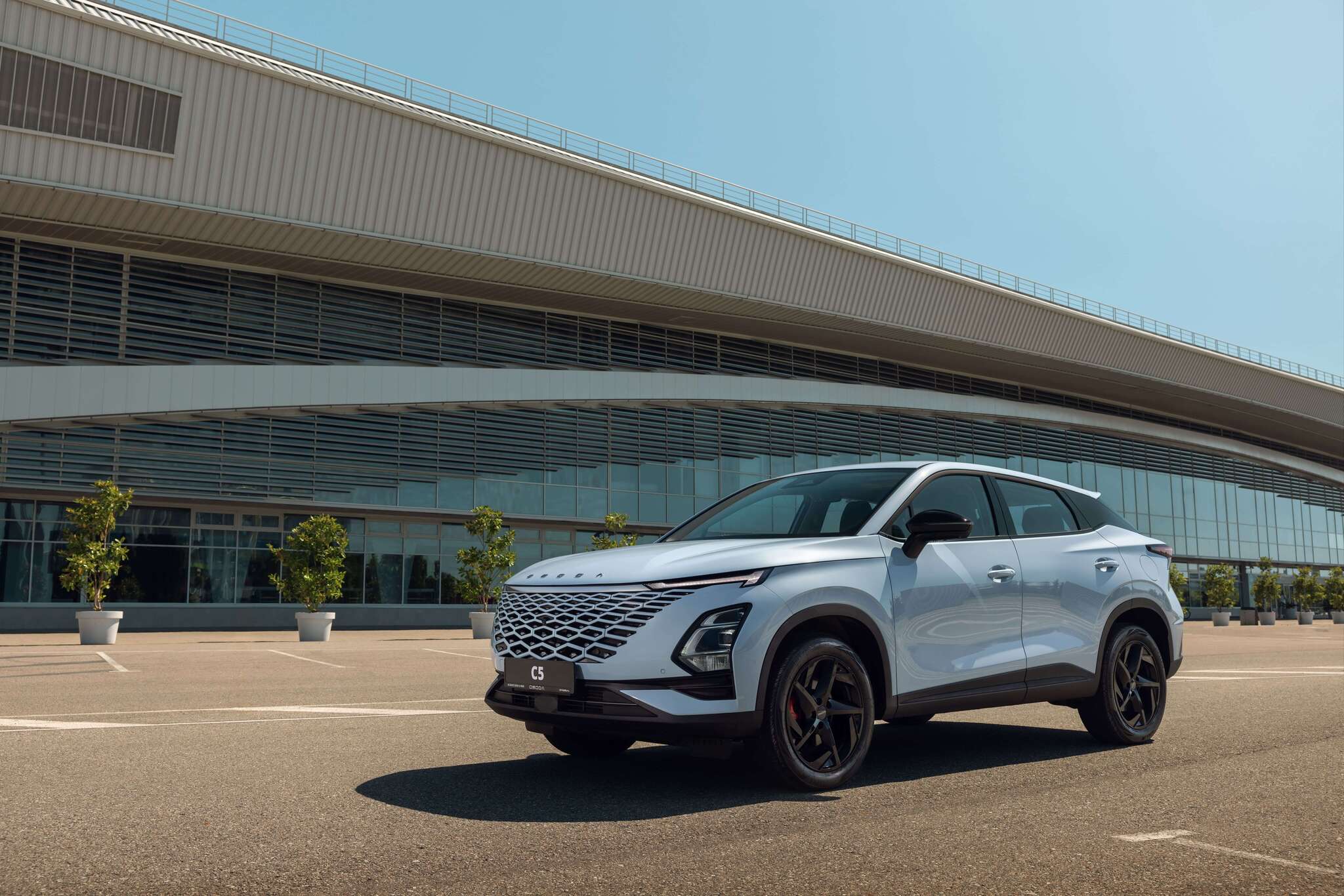 Фастбэк-кроссовер OMODA C5 получил наивысшую оценку по системе безопасности ASEAN NCAP