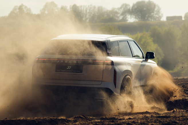 Новый стандарт маневренности на бездорожье