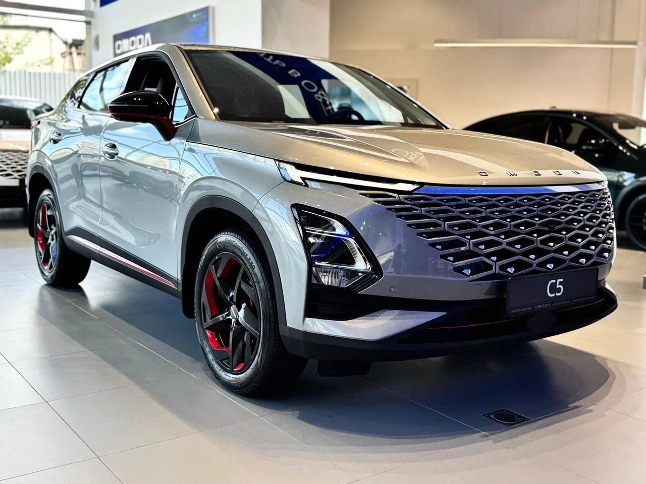 OMODA C5 — идеальный автомобиль для семейных приключений