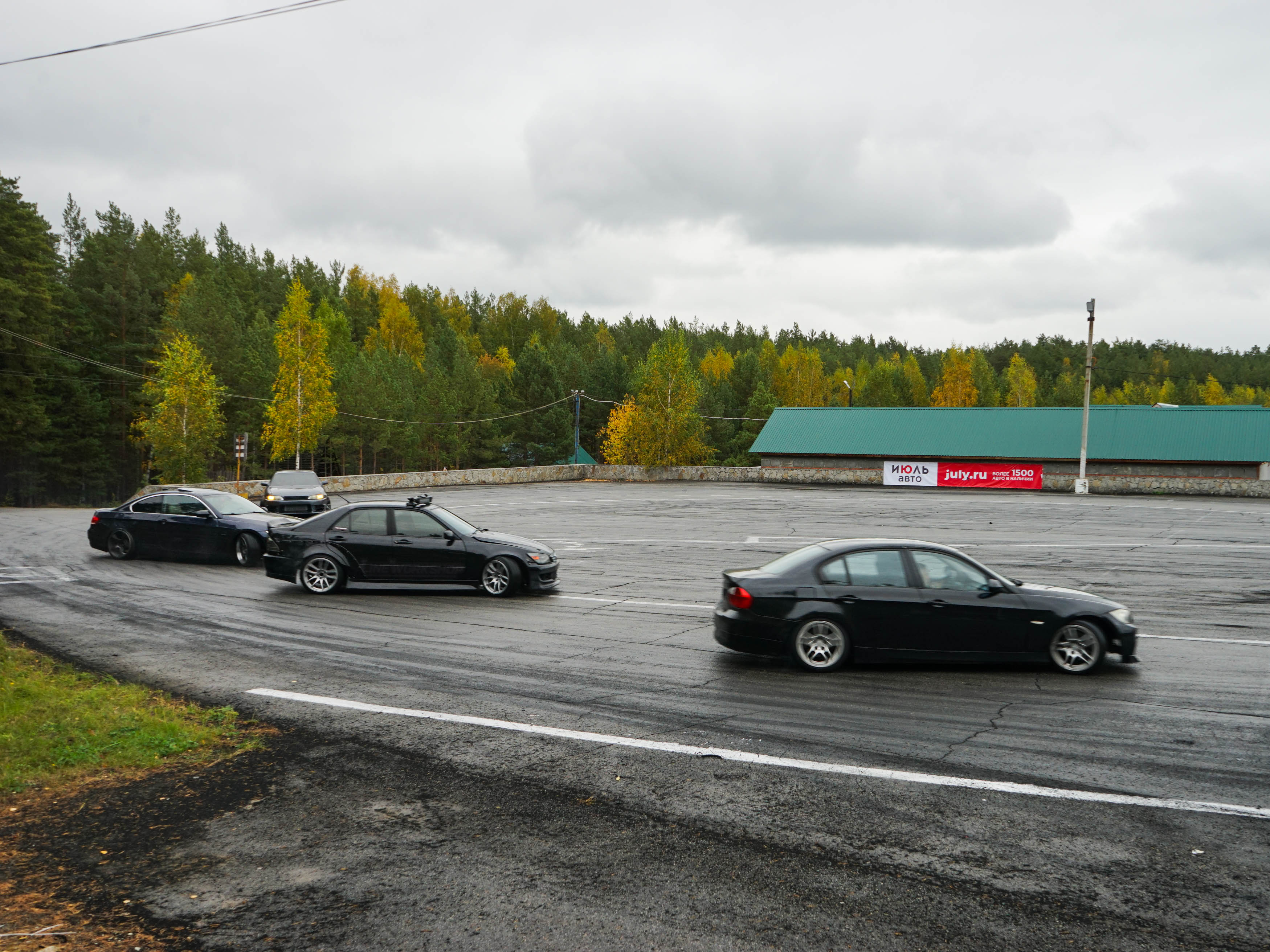 Соревнования по дрифту: 