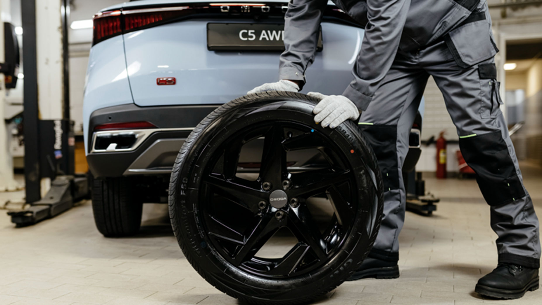 Акция на замену летней резины в АВТО ДЛЯ ВАС в октябре. 