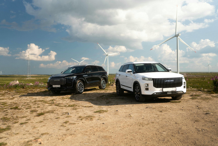 Сравнение Jaecoo J7 и J8