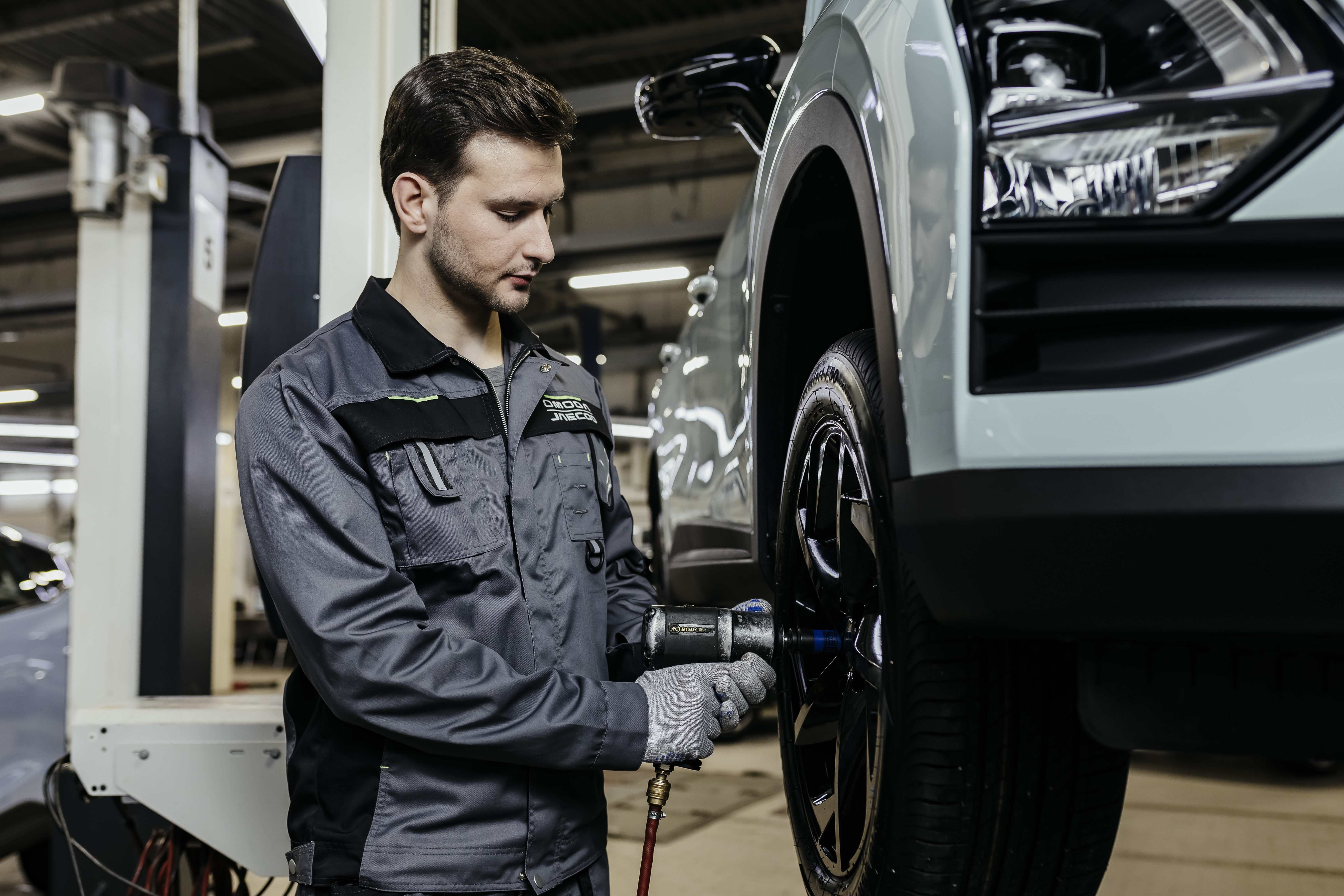 Приглашаем на шиномонтаж