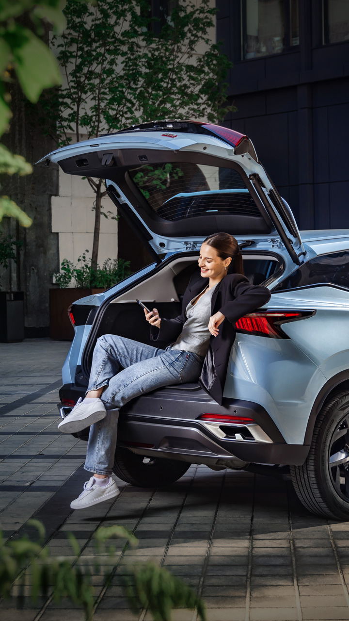 <h1 style="color: white;">Купить автомобиль OMODA</h1>