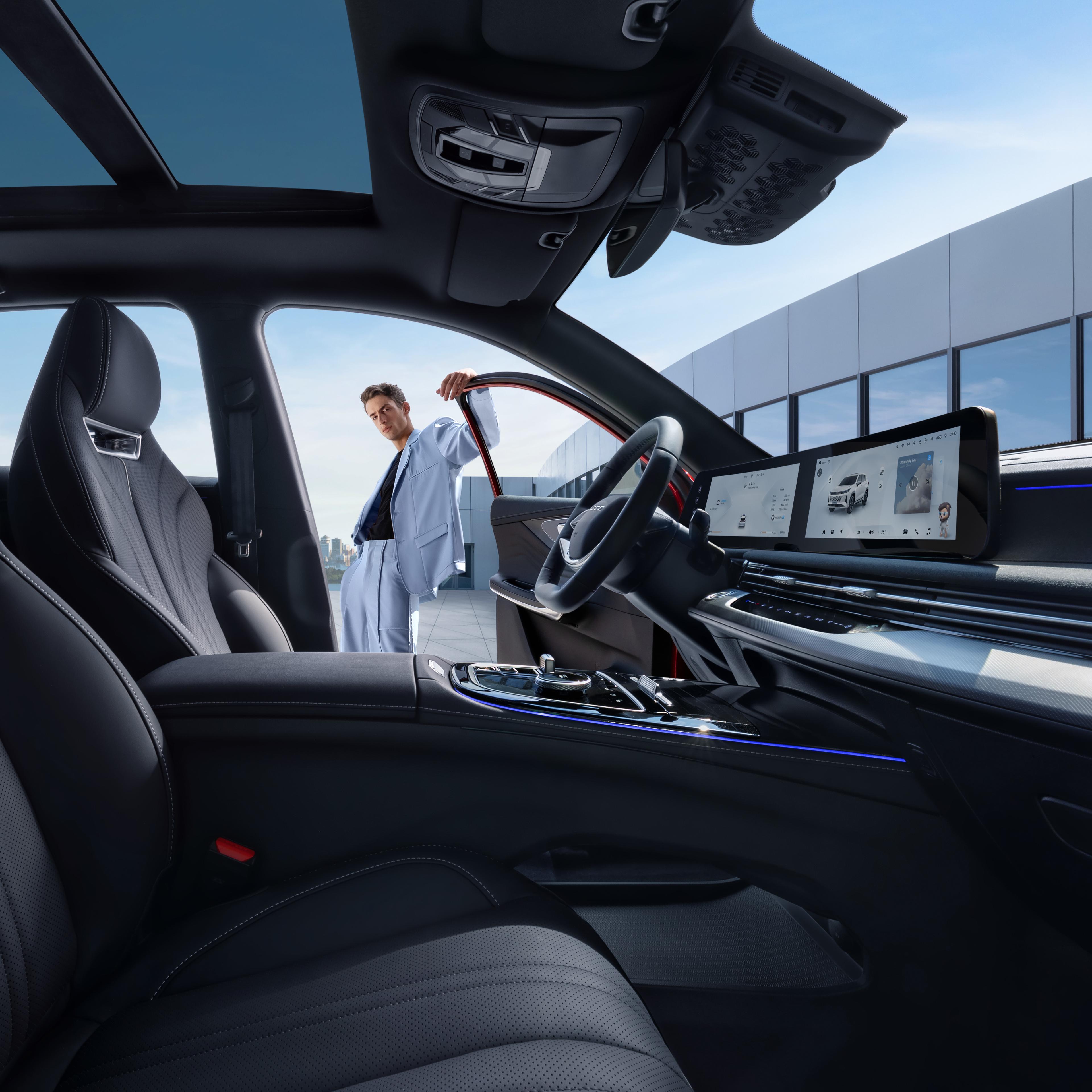 Галерея Нового LX