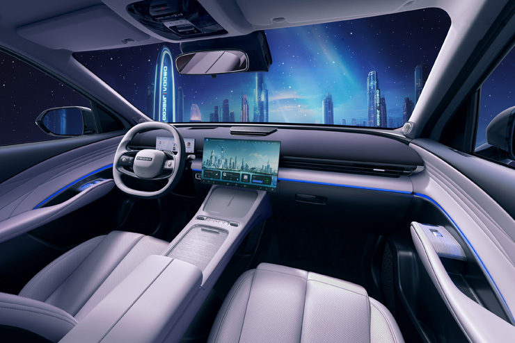 Мобильный кинотеатр на борту OMODA C7