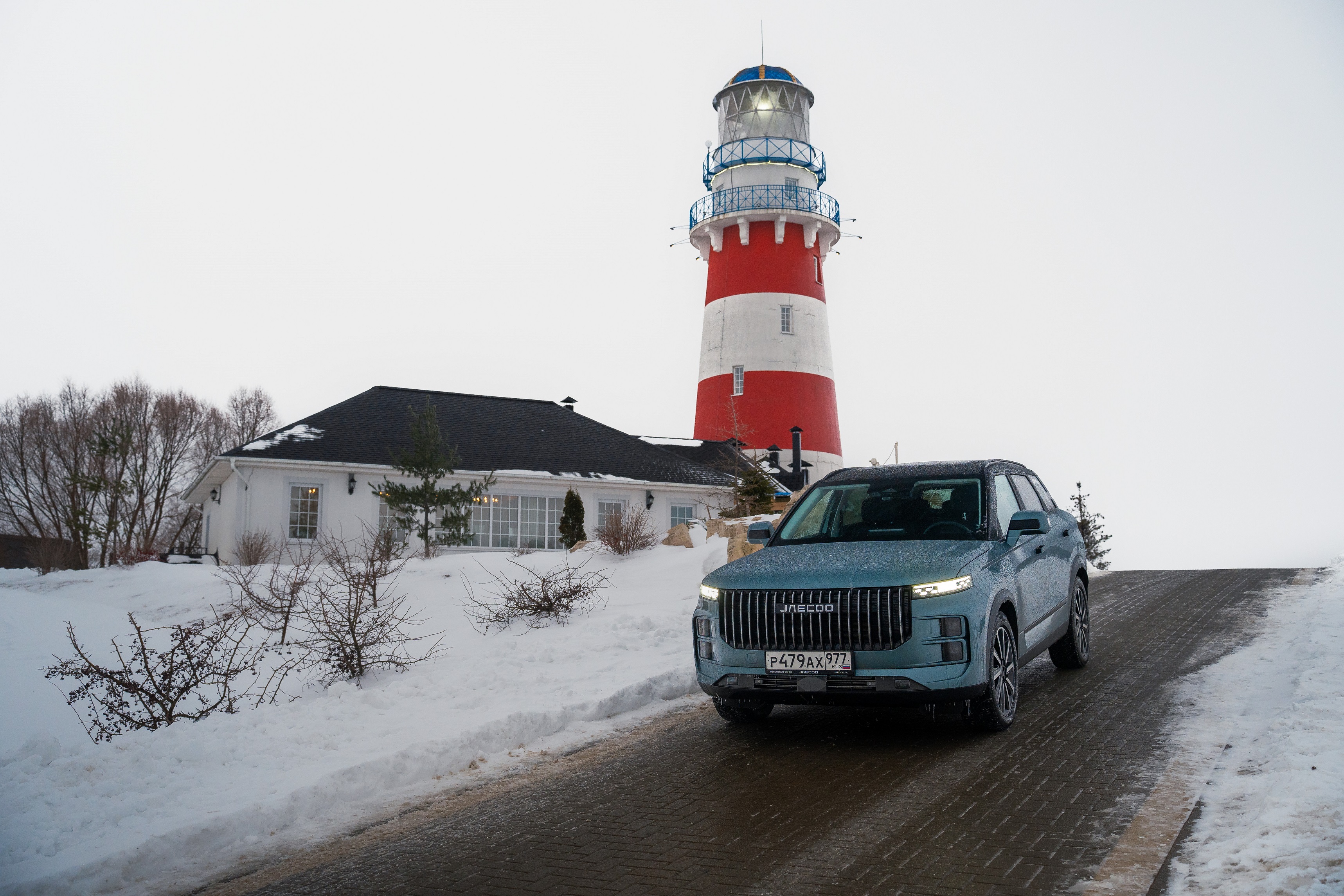 Идеи для зимних автопоездок: куда поехать на выходных в Санкт-Петербурге?