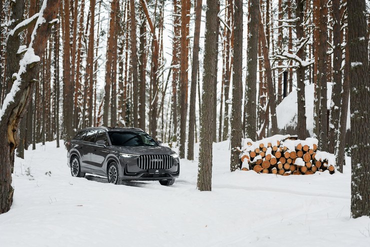 Успейте приобрести кроссовер JAECOO J7 от 2 339 900 руб.*