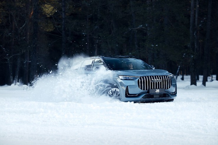 Сделайте февраль ярким вместе с JAECOO!