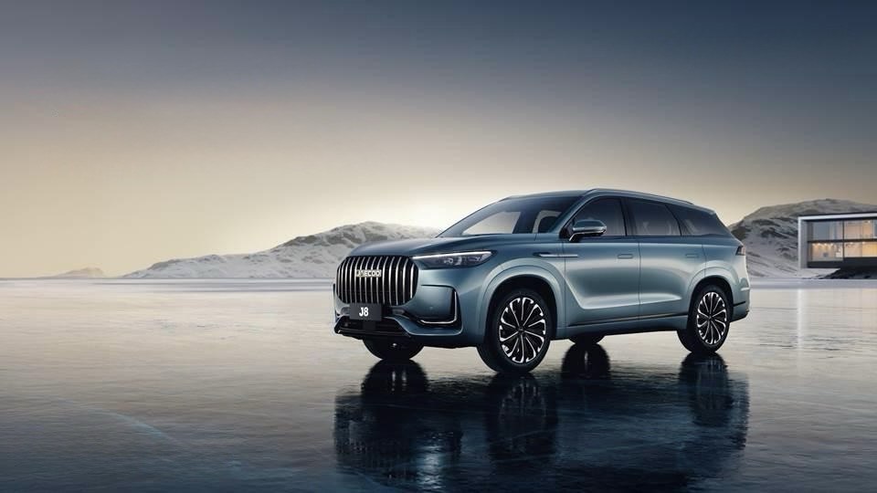 А вы знали, что премиальный кроссовер JAECOO J8 доступен к покупке от 3 799 000  рублей* только в феврале 2025г. в Оками Запад