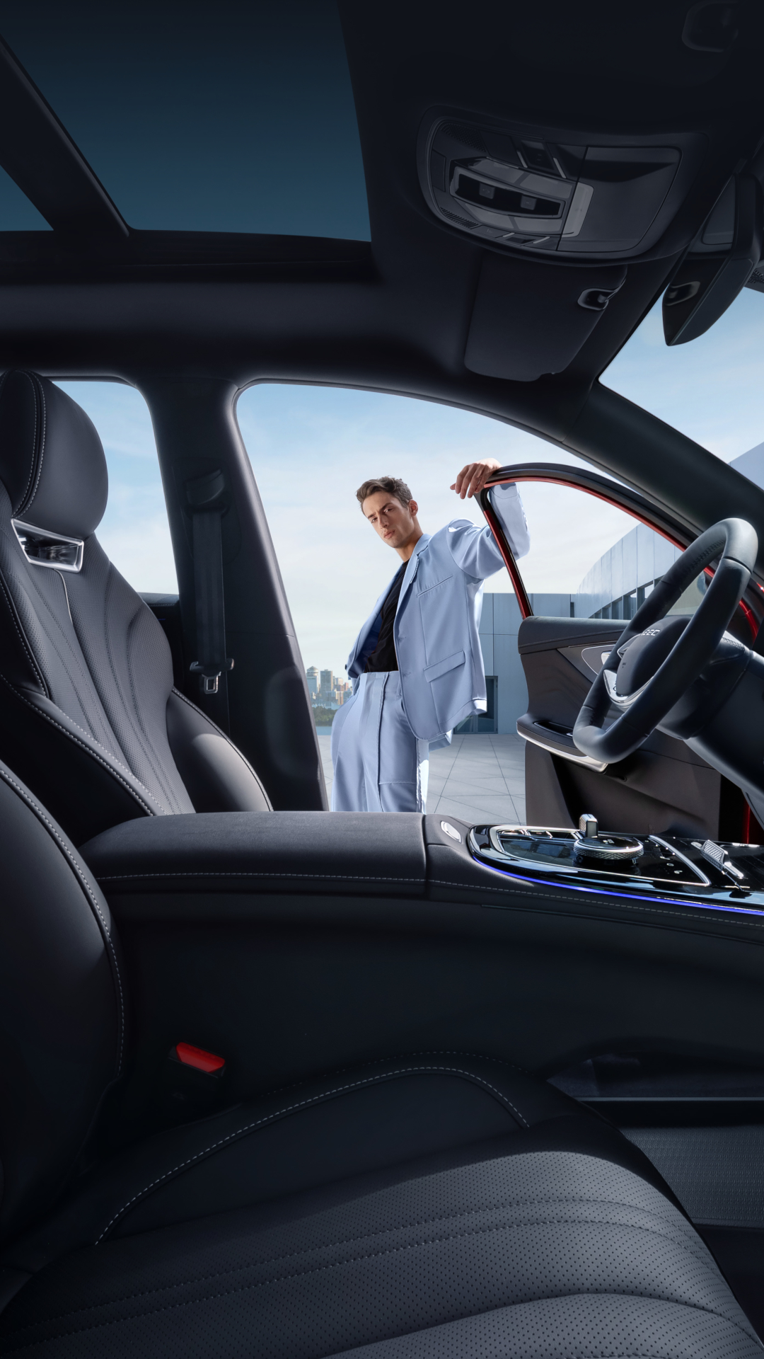 <h1>Прямые трансляции <br>EXEED</h1>