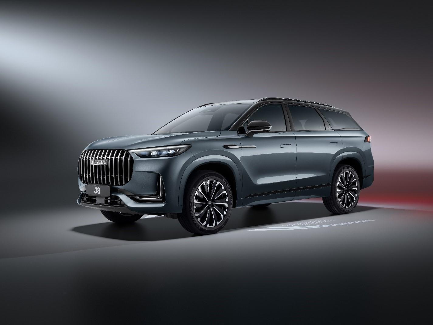 JAECOO J8 — это не просто стильный и технологичный автомобиль, это воплощение комфорта, надежности и престижа. 