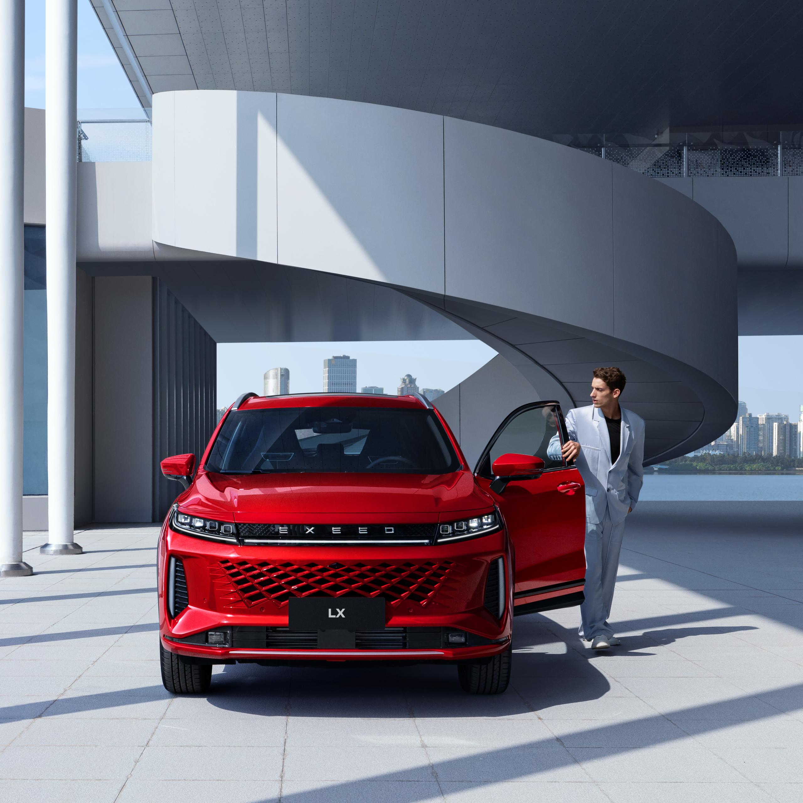 Галерея Нового LX