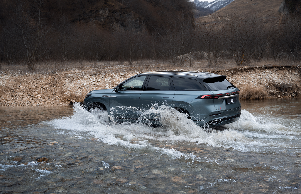 JAECOO J8 - кроссовер, который выделяется среди других!