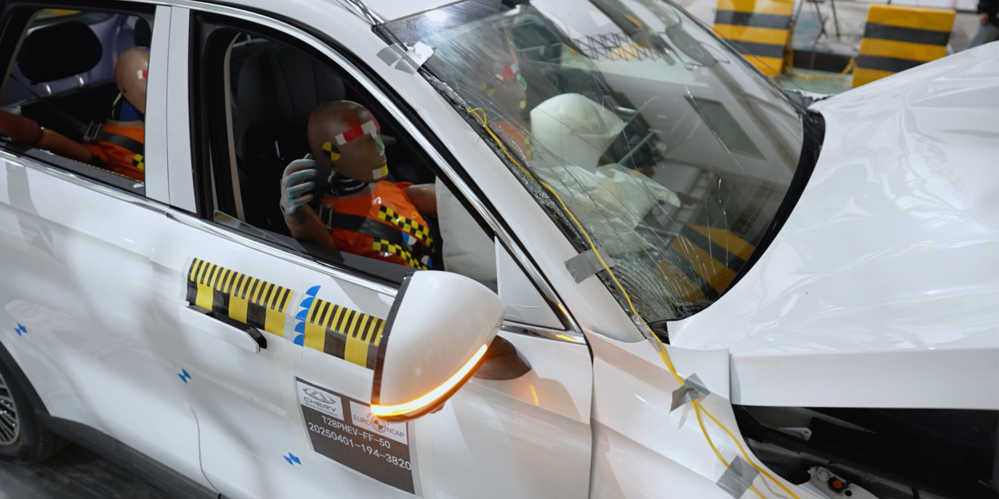 Фото с лобовым столкновением