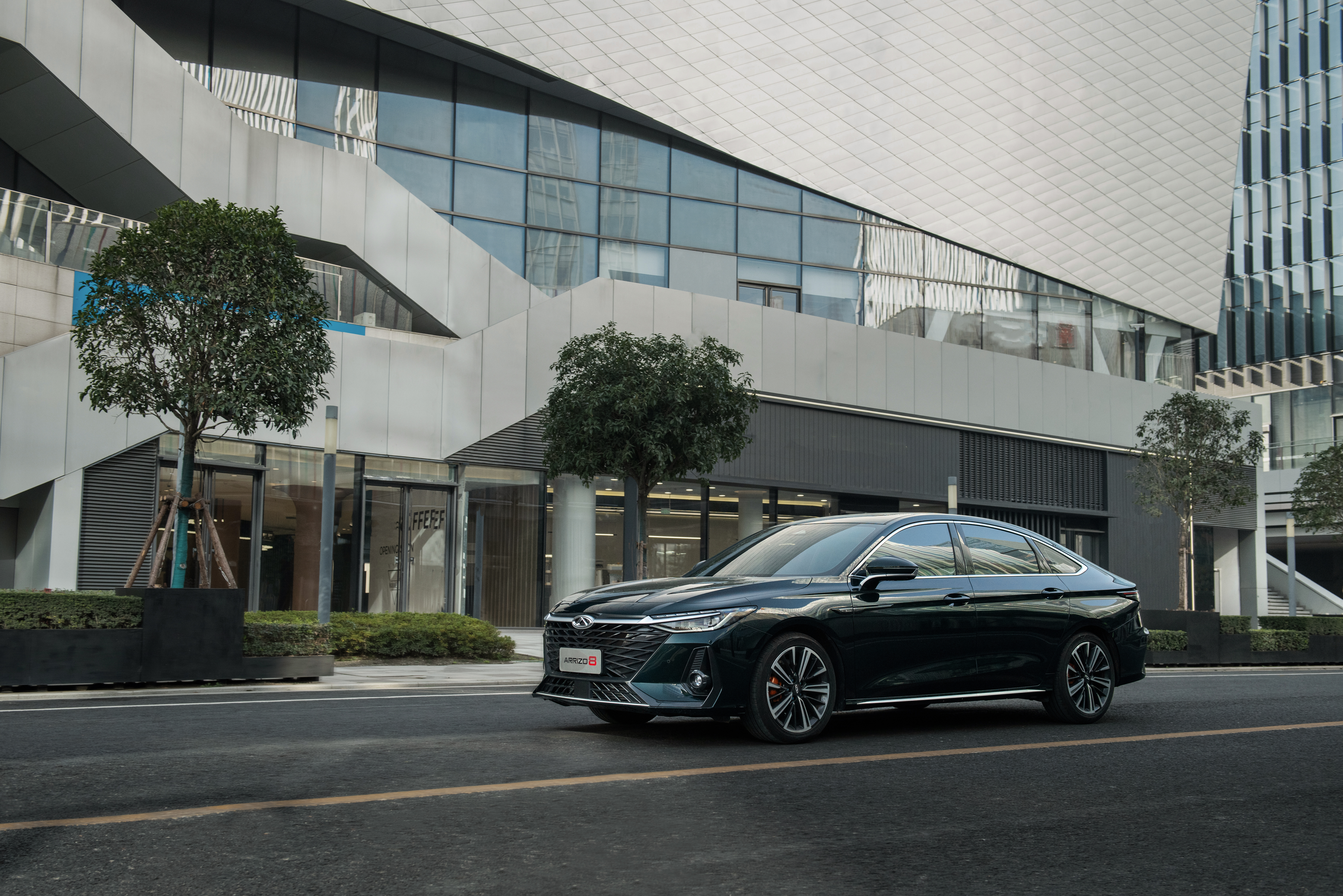 Лучший китайский седан в России