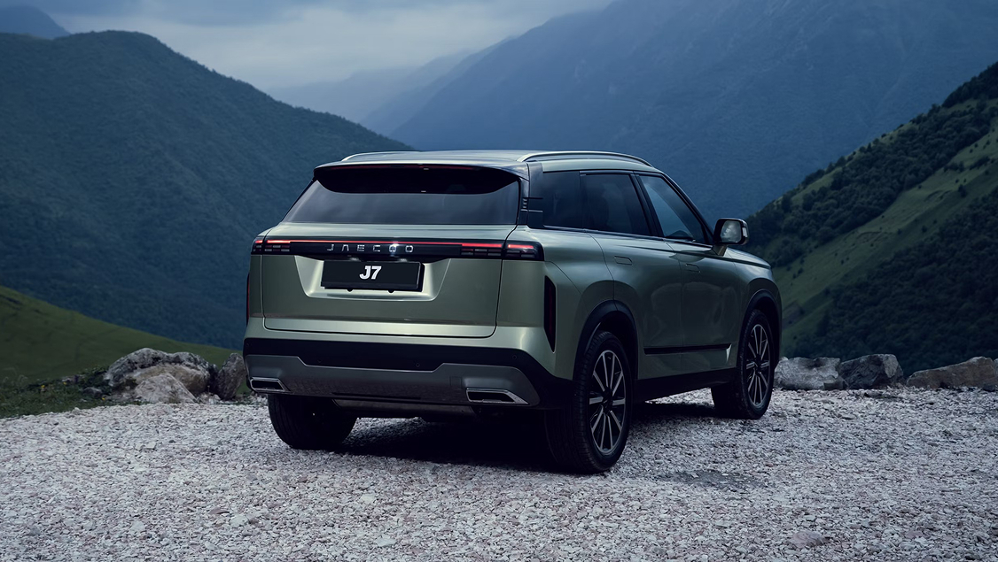 JAECOO J7 — умный контроль и цифровой комфорт