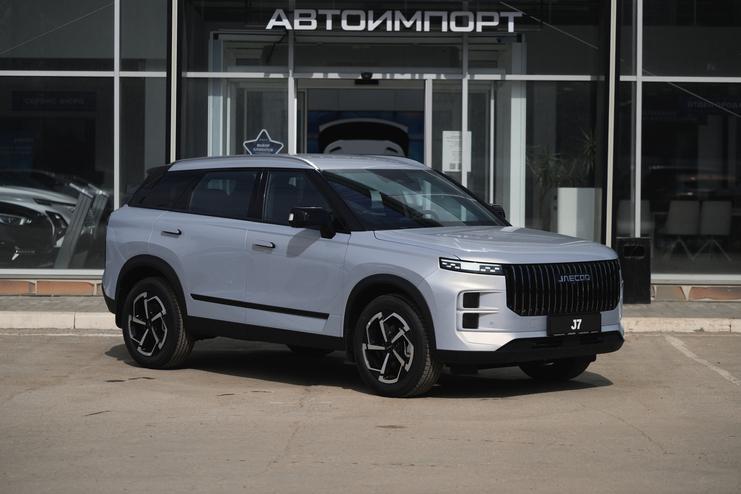 JAECOO J7 — умный кроссовер на каждый день