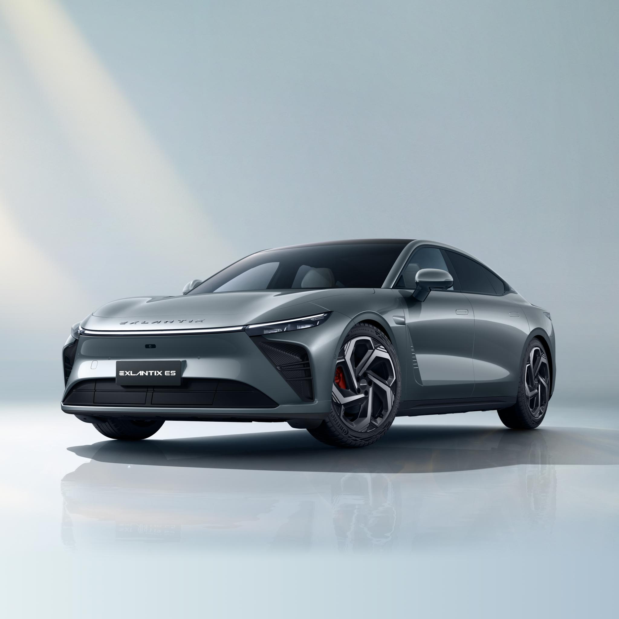 Уникальная длительная гарантия на новое четырехдверное купе EXEED EXLANTIX ES