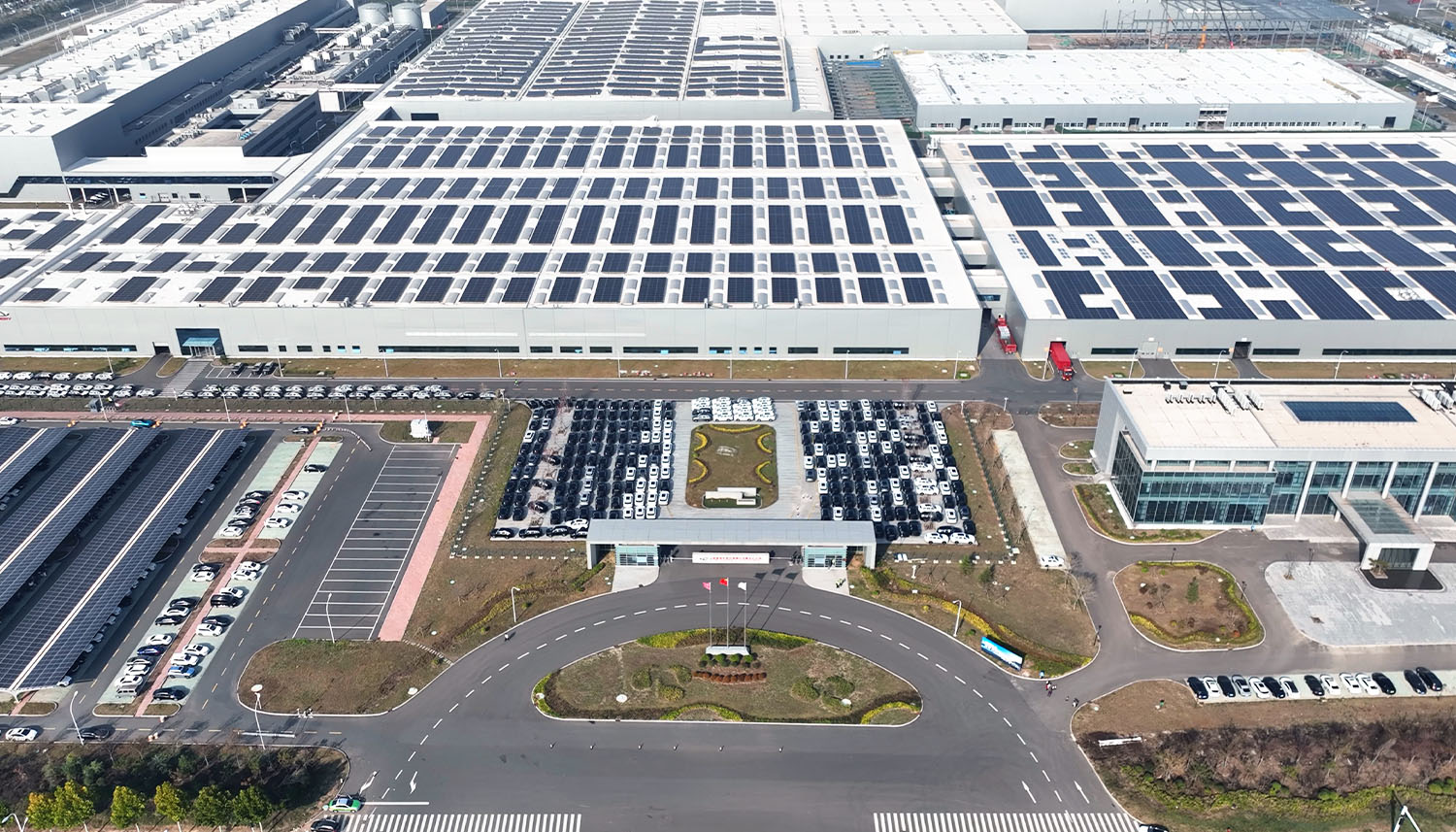 Компания CHERY вошла в список устойчивых промышленных предприятий по версии Forbes China