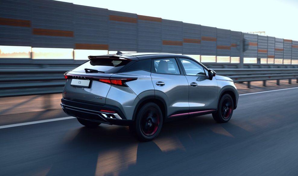   Комфортное летнее путешествие на OMODA C5