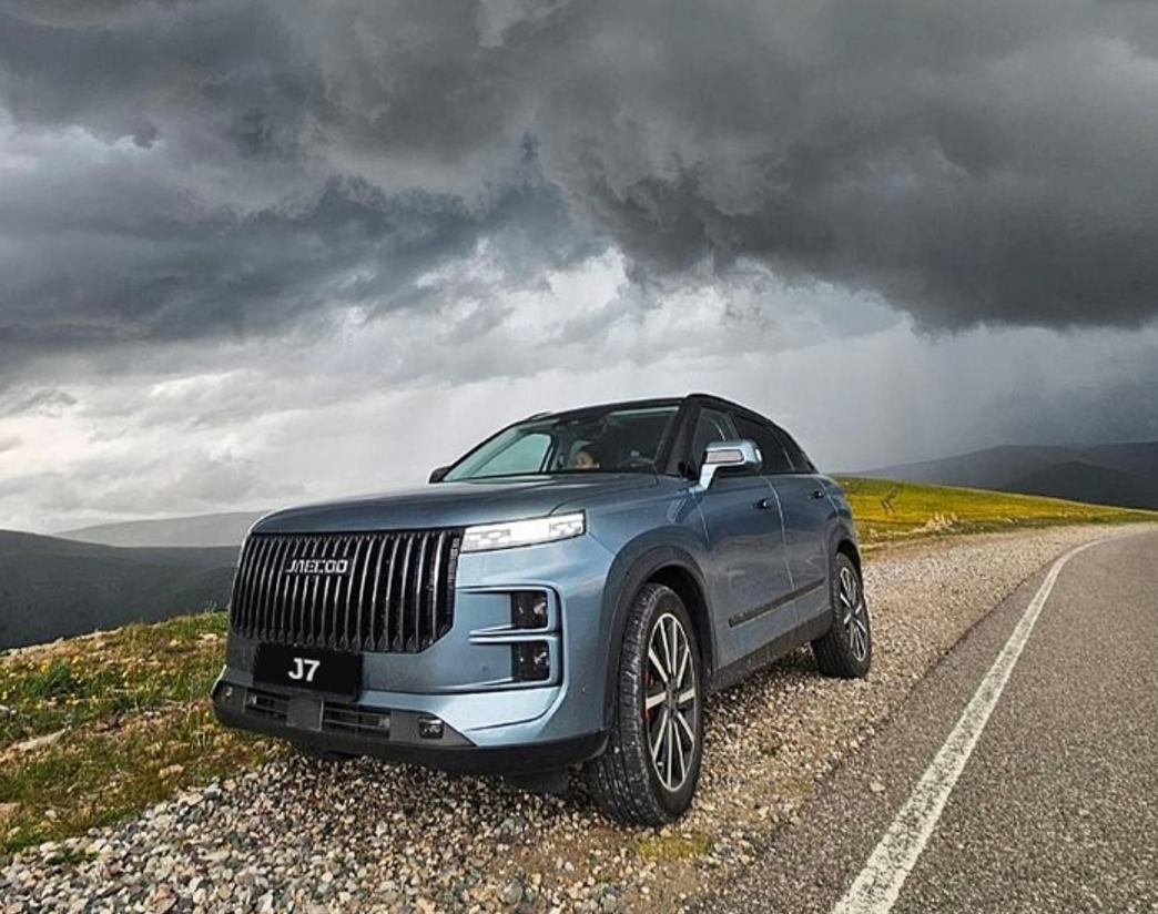 Июнь выдался пасмурным, но водители JAECOO знают, что никакая погода не способна остановить тягу к путешествиям!