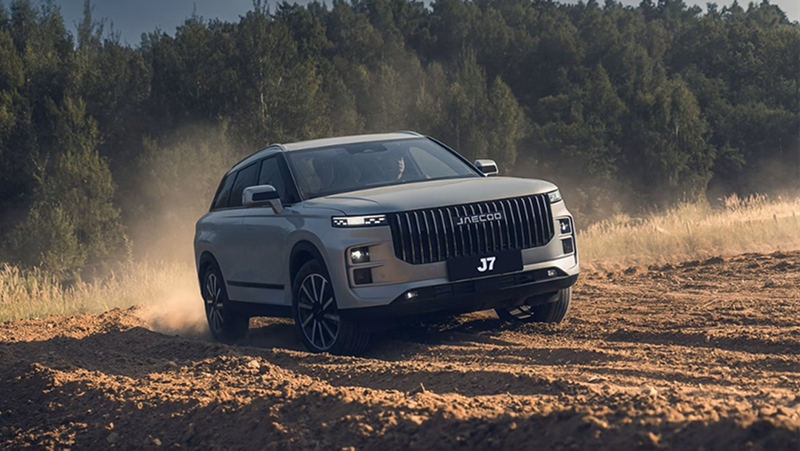 JAECOO J7: технологии и стиль, которые работают на безопасность