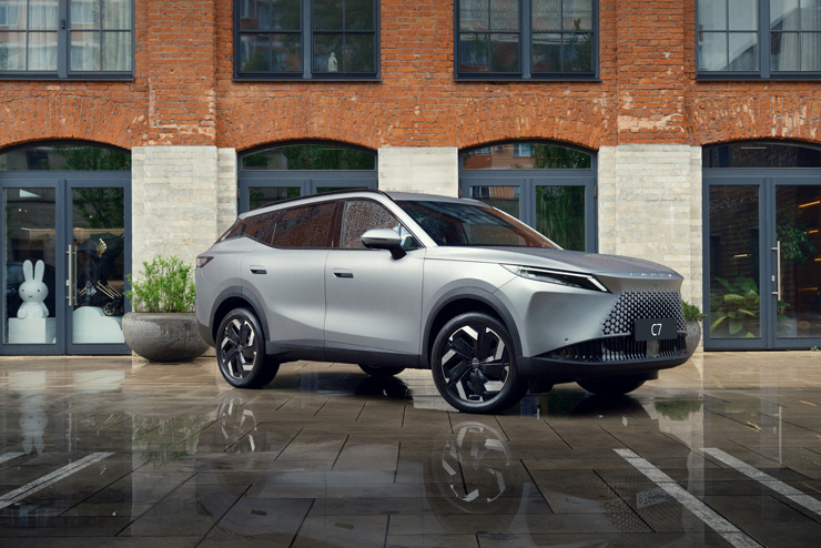 Пользователи карты Ozon Банка получат шанс стать обладателями флагманского кроссовера OMODA C7